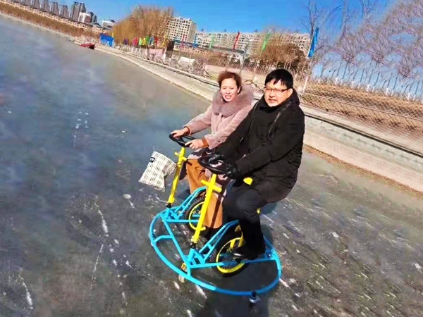 冰雪地自行車(chē)